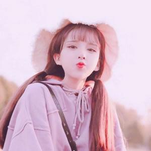 qq头像女生粉色戴帽子