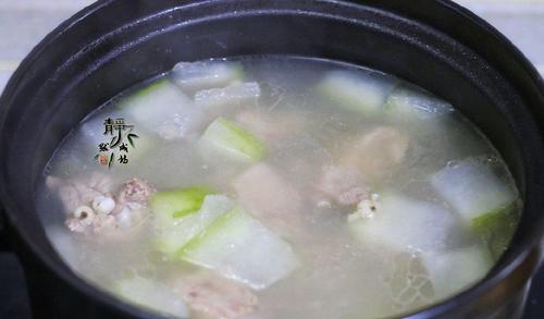 原创冬瓜排骨汤鲜美好喝,但再加点它一起煲才是适合夏天的做法