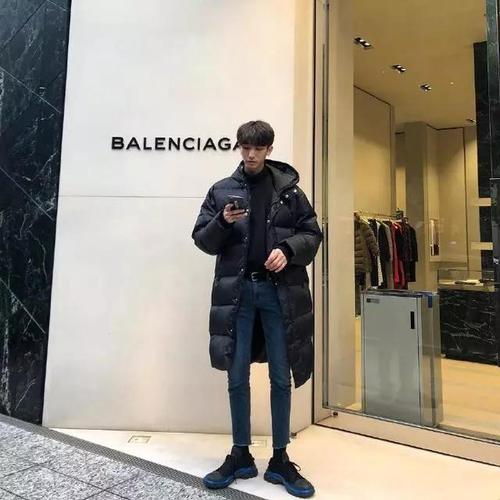 寒冷的冬天你还怕什么?照样穿的帅气的出