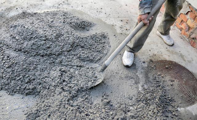 600平方混凝土地面厚10cm需要多少水泥沙子和石子怎么算