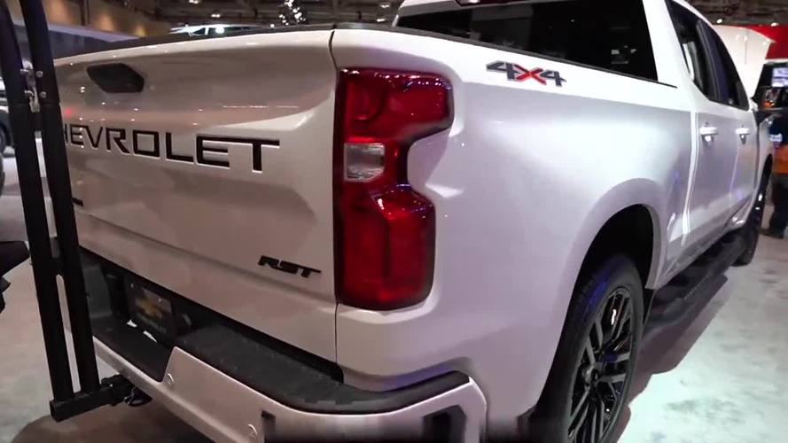 新皮卡福特游骑兵猛禽和gmcat4越野4x4皮卡对比