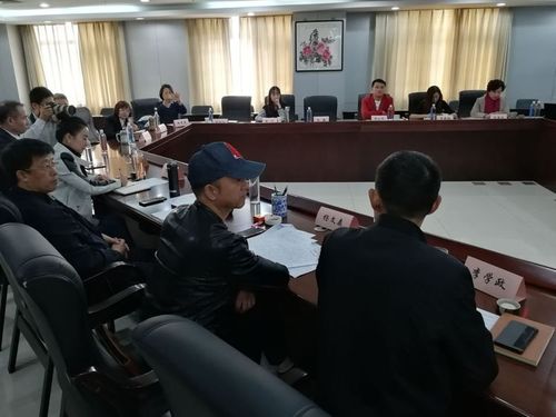 李学政主任,做项目介绍.
