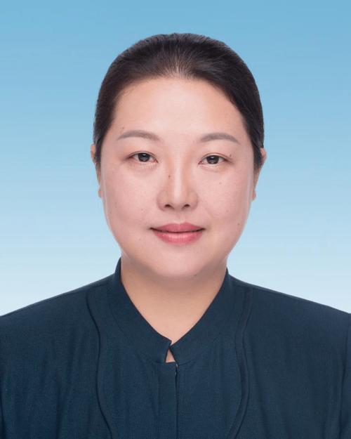 江西六地通过一批人事任免_信丰县