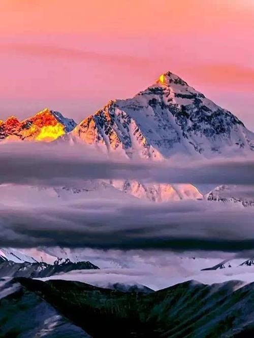 1,喜马拉雅山(中国-尼泊尔):珠穆朗玛 