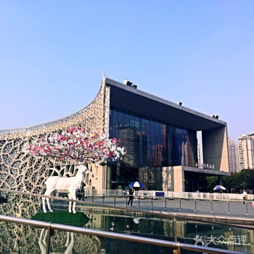 上海自然博物馆(静安新馆)雕塑公园正门进入图片 - 第78张