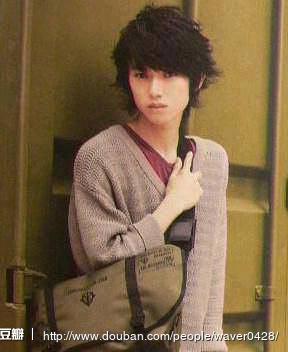 本乡奏多kanata hongo
