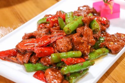 广东菜心 开胃肚丝汤 米饭…鲜香浓郁,原汁原味,滋味充盈,干锅鸵鸟肉