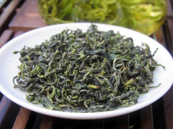 绿茶晚秋秋茶山东日照2020新茶散装板栗香豆日照绿茶