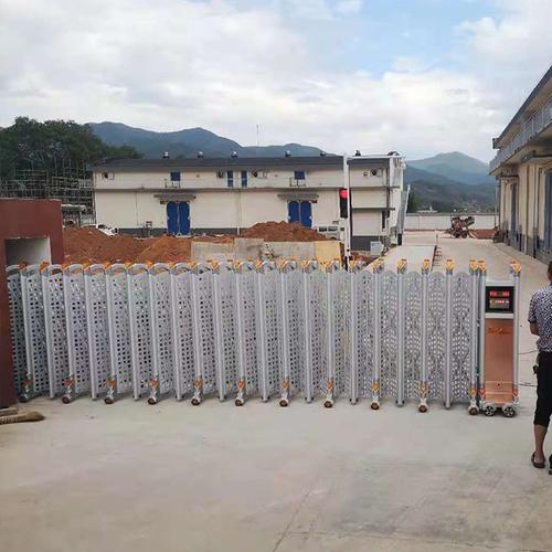 昆明电动伸缩门