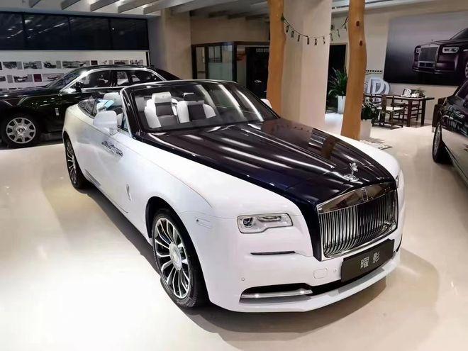 全新劳斯莱斯曜影敞篷 最奢华追求自由
