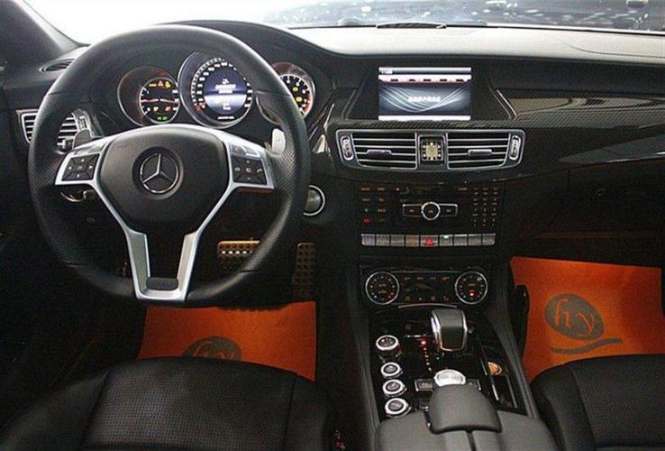 【上海】2015年1月 奔驰 cls amg cls63 amg 5.5t 白色 自动档