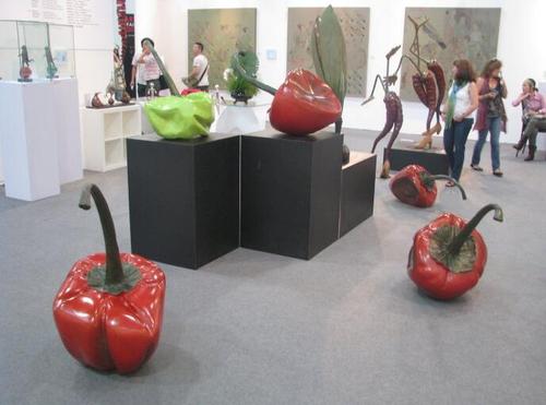 河南玻璃钢仿生菜椒辣椒雕塑批发价格