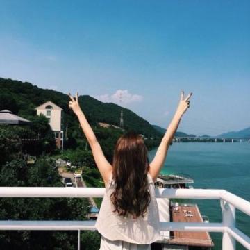 气质女生唯美背影头像大全我没心没肺所以别靠太近