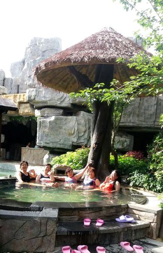 我们相约在万象温泉