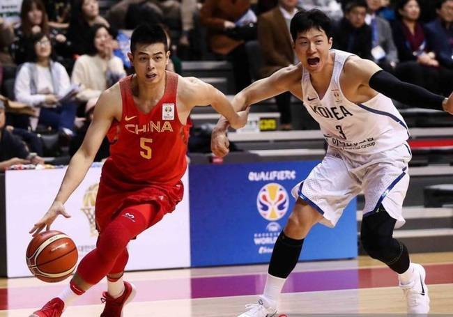 张庆鹏,1981年出生于辽宁省抚顺市,前中国职业篮球运动员,控卫