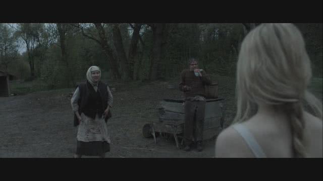 《沃伦》豆瓣年度冷门佳片提名,不是恐怖片但比任何恐怖片都恐怖