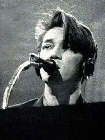 上游时尚|坂本龙一,当你了解他的那一刻 会义无反顾地爱上他