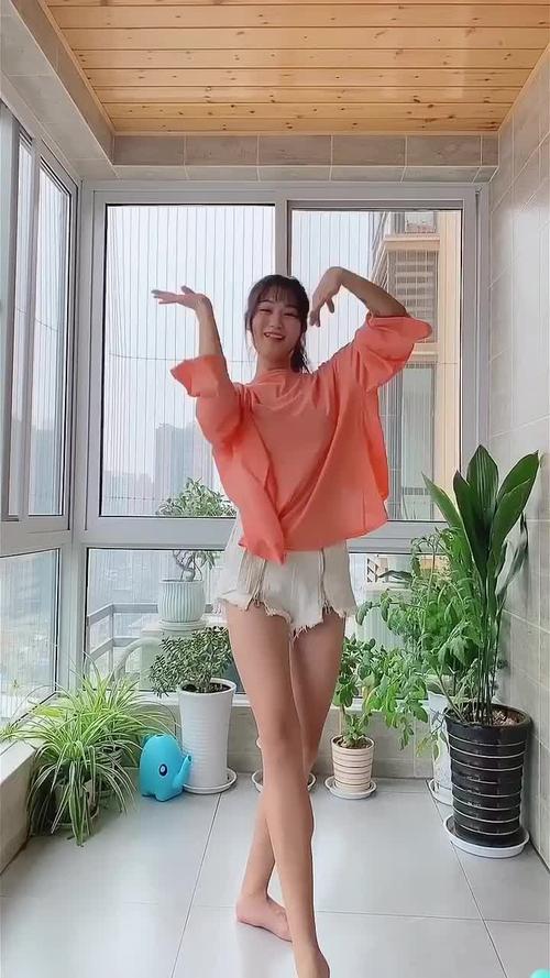 美女用你们方言怎么夸女孩子的