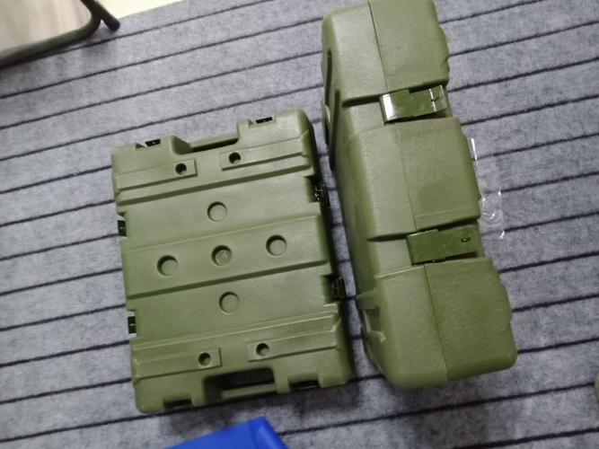 塑料容器有限公司 滚塑厂家专业生产95式军用防护子弹箱弹药箱体能