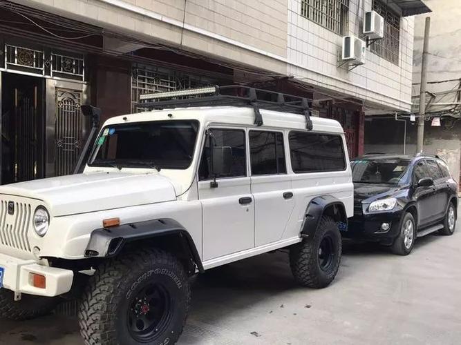 战旗越野车,爆改成吸睛利器!