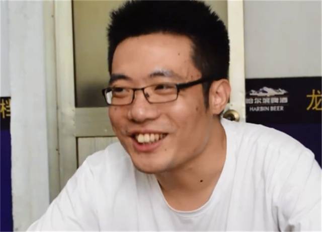 大司马痛改前非,跟粉丝约法三章,改了直播间名字要好好播