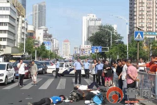 烟台南大街外卖车祸 现场不仅有白衣女孩还有抹藏蓝