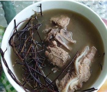 果壳可与鸡骨草煲汤吧—— 鸡骨草瘦肉汤的做法详细介绍 菜系及功效