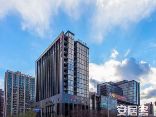 楼盘介绍华彩国际大厦租金:7元/㎡/天(含物业取暖)