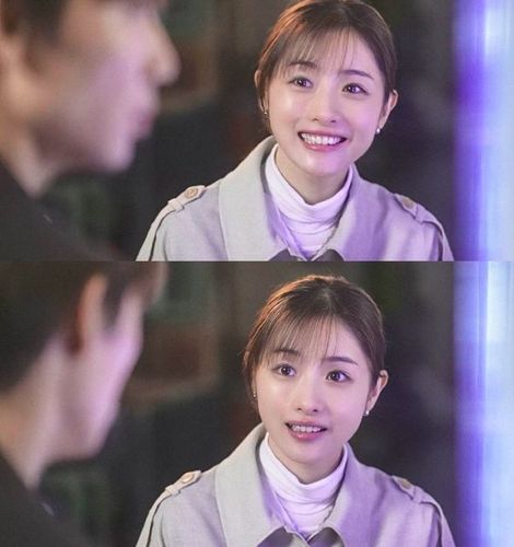 34岁石原里美近照:笑容灿烂元气不在,面部瘦到脱相