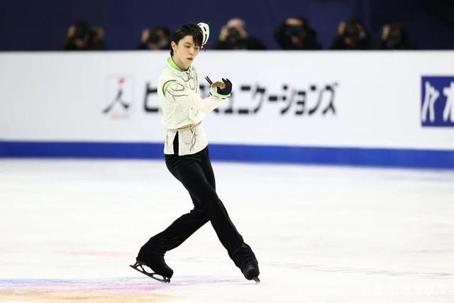 羽生结弦(yuzuru hanyu)是我们这个时代最成功的花样滑冰选手之一.