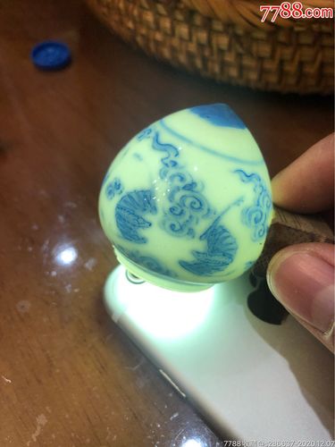 清宣统官窑制式洪福齐天鸟食罐