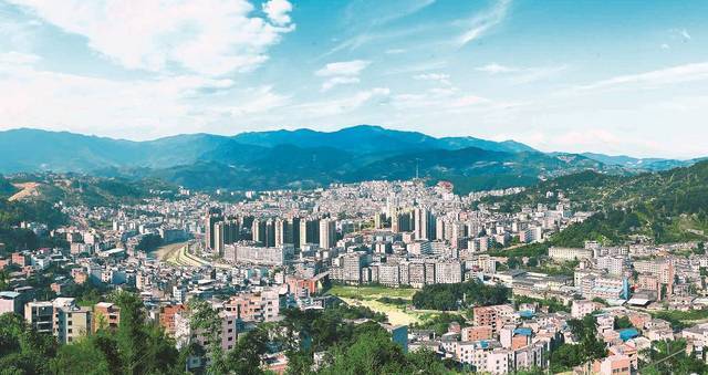 class="ref" data-ctrid="ssl5jtrtemsm">梅城镇,福建省福州市闽清县