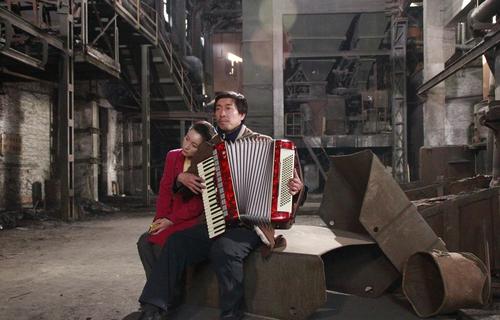 影评| 《钢的琴》:一个时代的挽歌