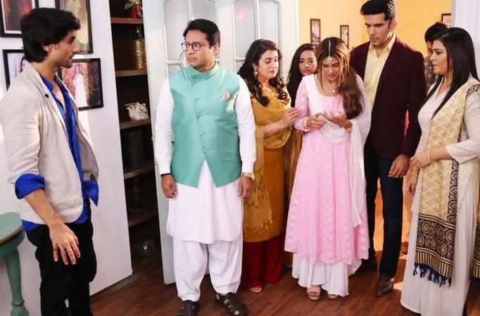 zoya–arshad to get engaged; but she realize her love for aditya