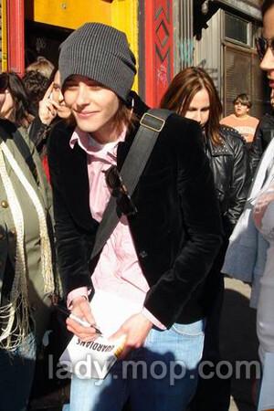 凯瑟琳·莫宁 shane 拉字至上