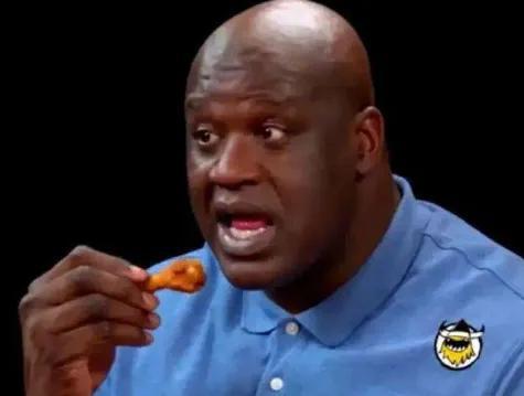 nba球员可怕的手掌:奥尼尔的牙签肉,姚明的口服液,而他没人比