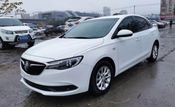 别克 英朗gt 2018款 15t 双离合精英型