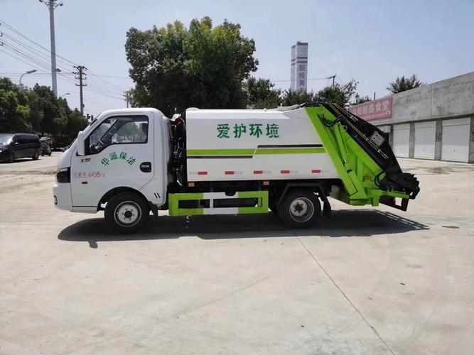 国六东风途逸蓝牌3.5方小型压缩垃圾车
