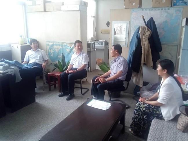 开封市委统战部副部长魏宝文,市台联会长刘述荣赴台资企业调研
