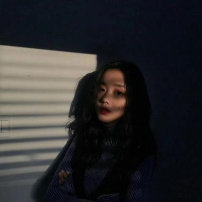 [图]情侣头像一对两张欧美范霸气十足