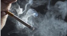 香烟中含有大量的尼古丁和焦油