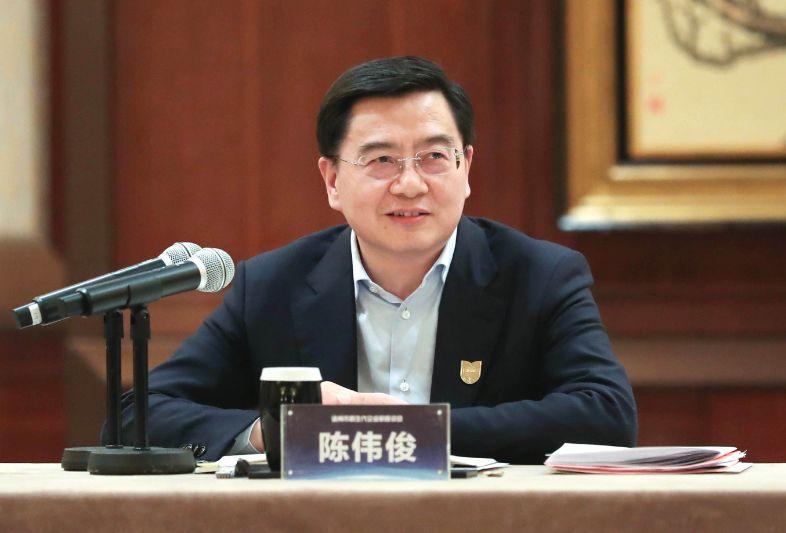 陈伟俊寄语新生代企业家敢为人先青出于蓝