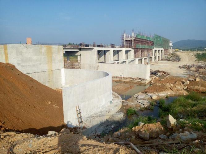 黑湾水库水闸(建设中)