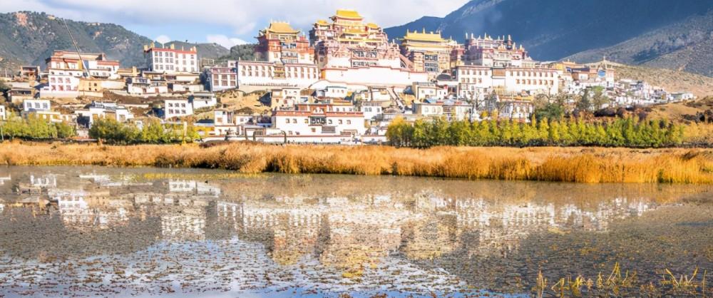 噶丹·松赞林寺