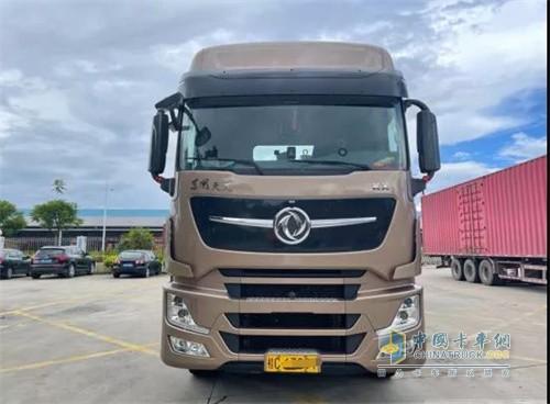 东风商用车 天龙kx牵引车