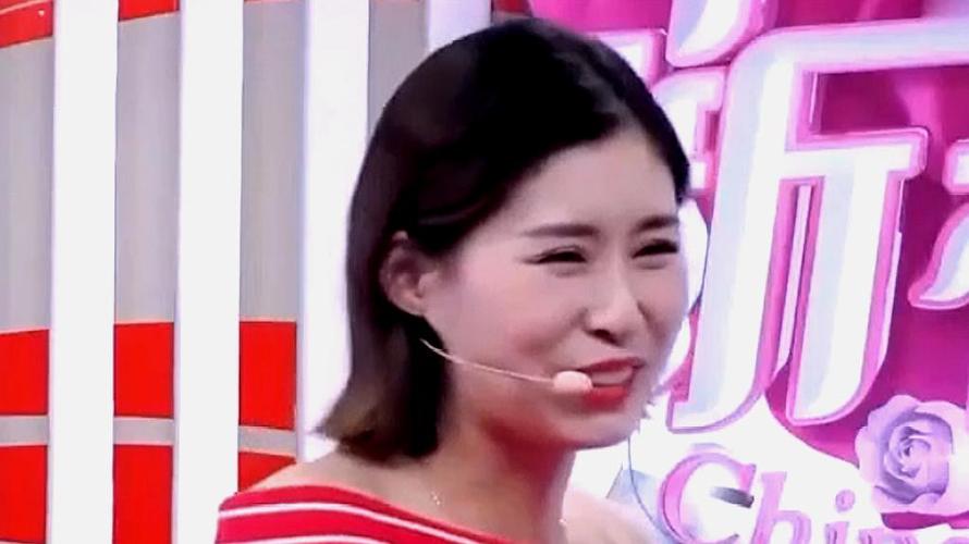 04:25  来源:好看视频-相亲大会:女神花式告白,胡诗晨幸福牵手杨越
