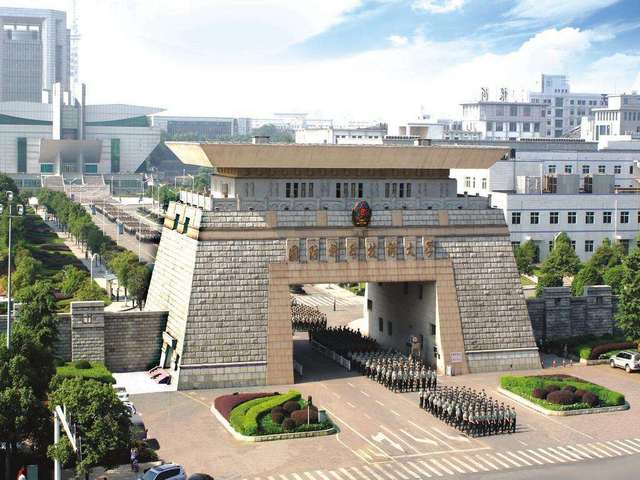 考上这5所军校,不但能学到真正的技能,而且毕业后工作