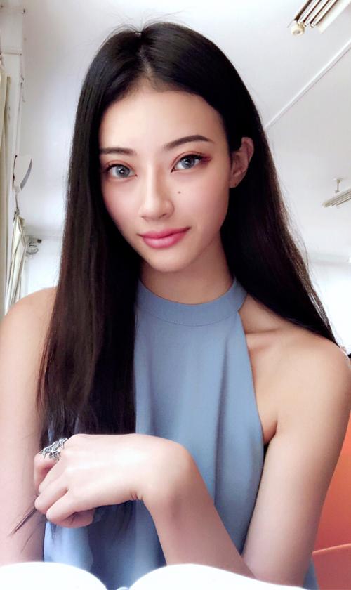 雨菲的个人主页-模卡免费制作模特卡,模特聚集地找工作兼职