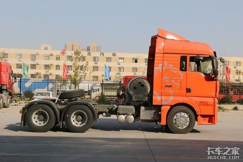 440马力lng自动挡汕德卡g7牵引车图解动力系统是亮点