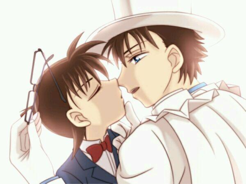 怪盗基德和工藤新一是什么关系?